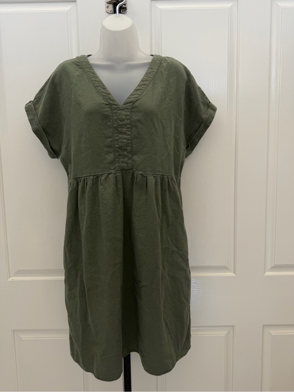 Briggs Olive Green V-Neck Linen Blend Shift Dress Sz M